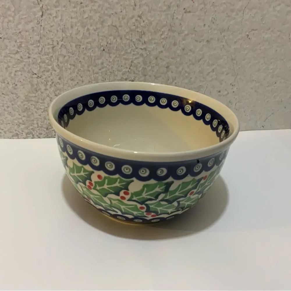Boleslawiec Polish Pottery Christmas Holly Pinecones Serving Bowl Dish